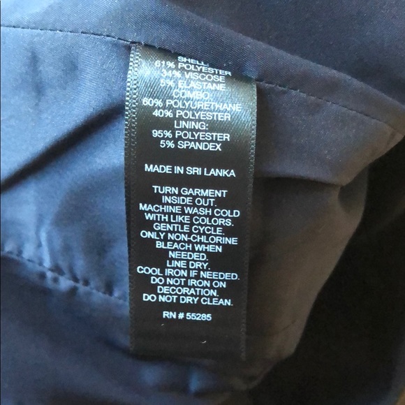 Express skirt with leather-like detail - Picture 7 of 7